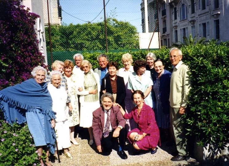 17  anciens jeunes  Mai 2001b.jpg